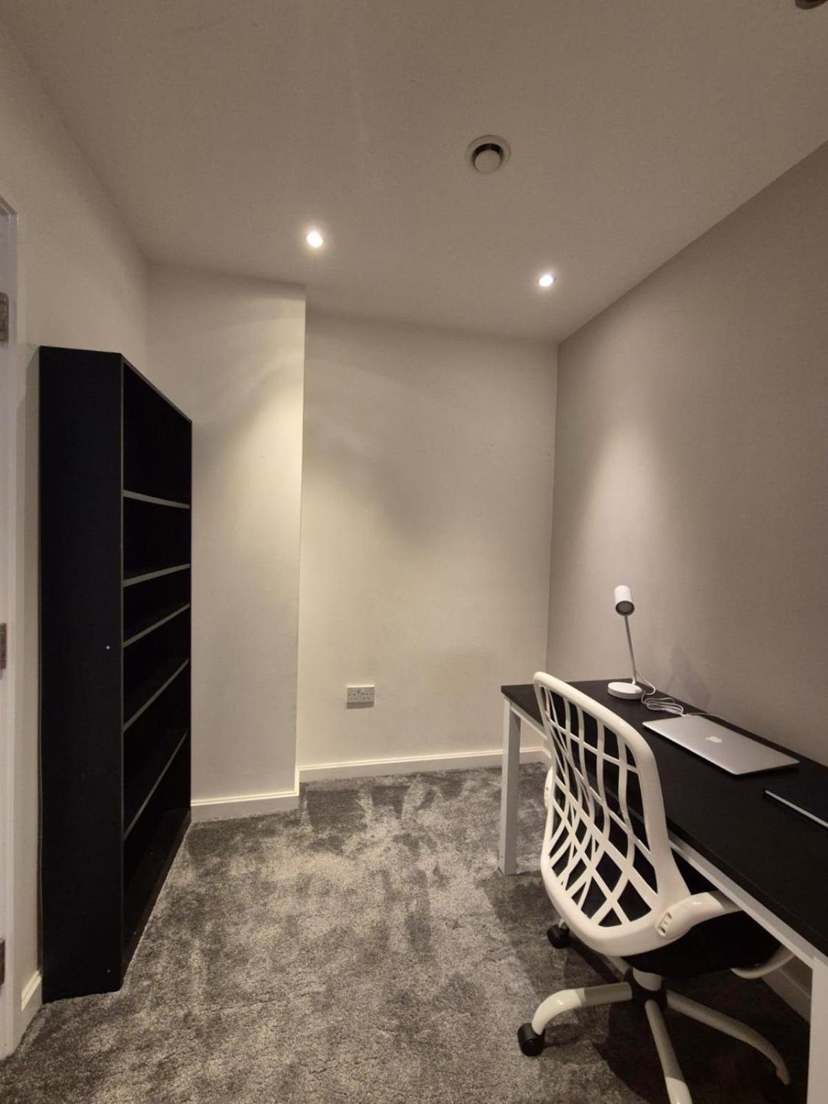 Modern 1- Bed Apartment In City Centre Manchester Luaran gambar